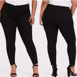 Torrid High Rise Skinny Black Jeans 18T TALL